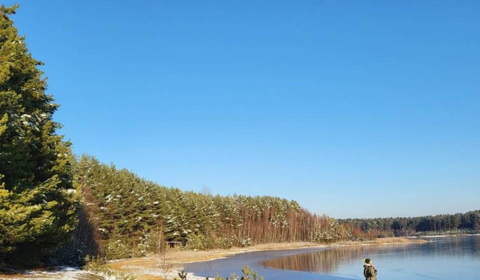 A sole 1,5 ore circa da Berlino vi aspetta questo idilliaco percorso dei 4 laghetti, lungo 9 km, con acque turchesi, una torre panoramica e sentieri nel bosco