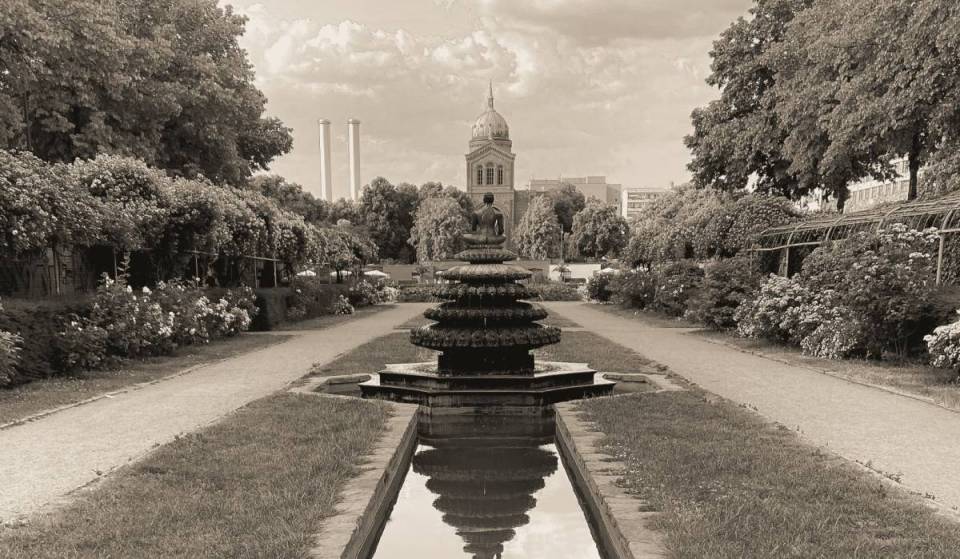 1802 wurde dieser vergessene Berliner Stadtteil nach Königin Luise benannt, zählte 1900 rund 300.000 Einwohner und verschwand nur 20 Jahre später vollständig von der Karte