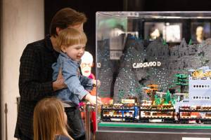 À environ 2 heures de Berlin, plus de 2 millions de briques LEGO® créent un univers haut en couleur composé de 150 œuvres d’art fascinantes