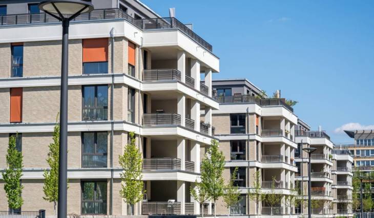 525.000 € für 70 Quadratmeter: Eine Berliner Neubauwohnung kostet laut Deloitte 9,8 Brutto-Jahresgehälter und gut 122.000 € mehr als in Paris
