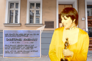 36 Jahre nach ihrem Oscar für „Cabaret“ besuchte Liza Minnelli den Berliner Ort, an dem das reale Vorbild ihrer Filmfigur lebte und Christopher Isherwood die Buchvorlage schrieb