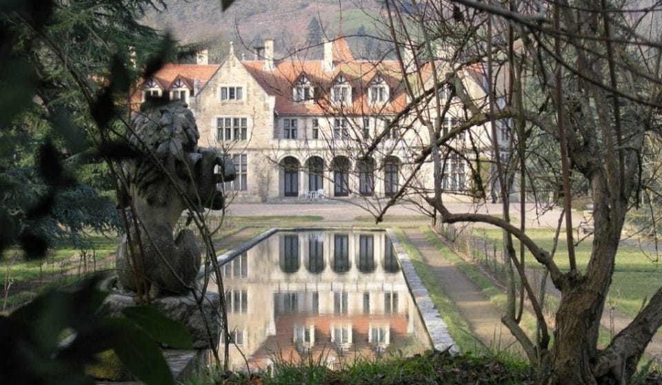 Unleash Your Inner Sherlock At This Puzzling Online Murder Mystery