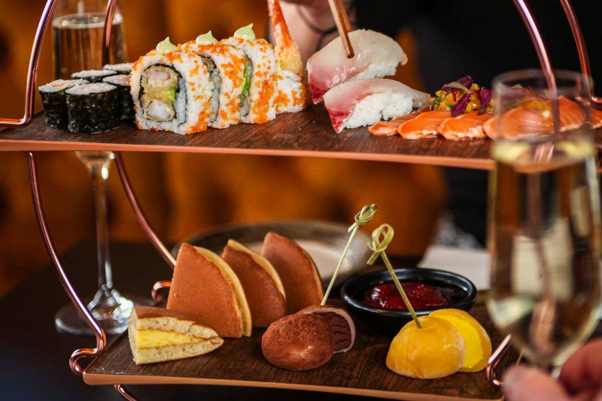 afternoon tea at KIBOU