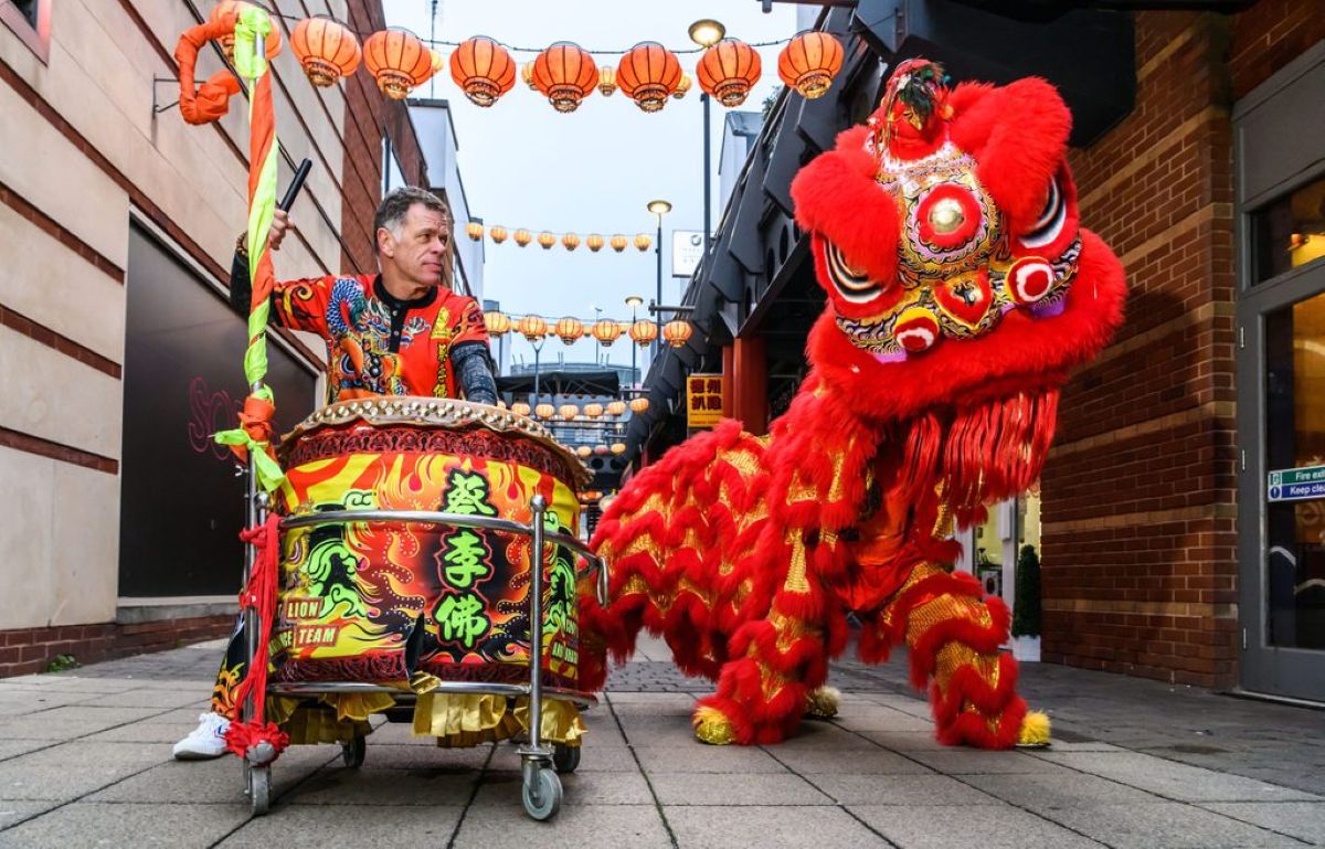 Chinese lion dance in Birmingham