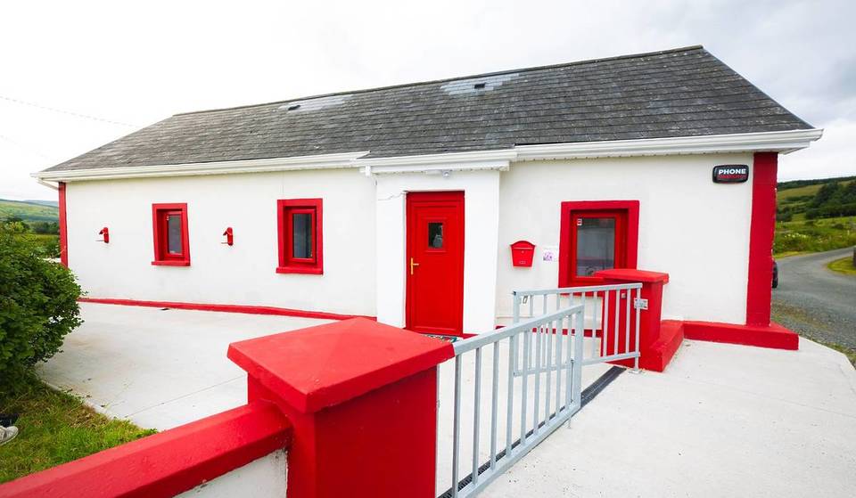 You Have Less Than 24 Hours To Try And Win This Irish Cottage For Just £5