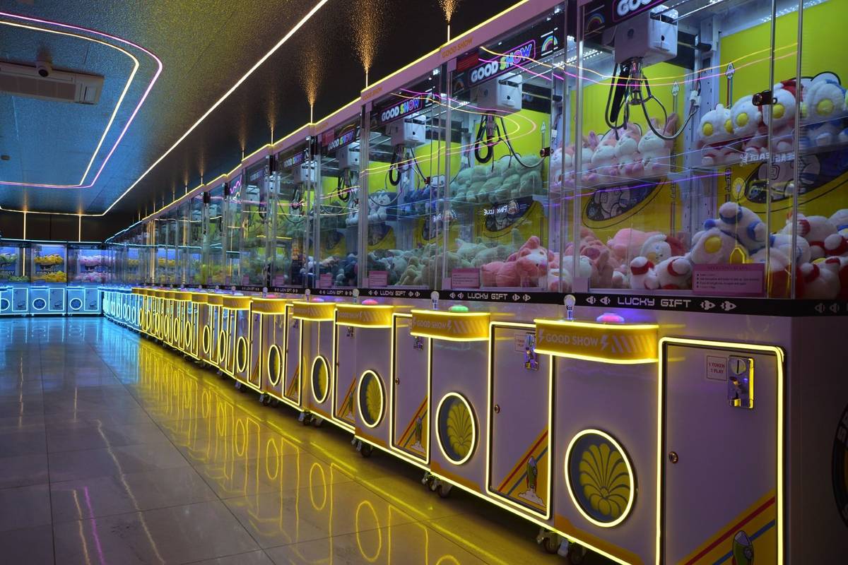 Lucky Claw arcade