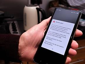 Every UK Mobile Phone Will Receive An Emergency Alert Message This September &#8211; Here’s When It Will Happen And What It Will Say