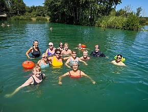 You Can Go Wild Swimming And Paddleboarding At These Stunning Fishing Lakes Home To 30LB Carps &#8211; And It’s Only 30 Minutes From Birmingham