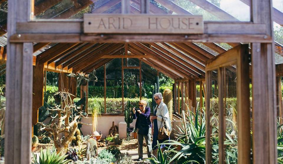 This ‘Secret Garden’ And Its Unique Arts &#038; Crafts-Style House Is A Hidden Gem In Birmingham &#8211; And It’s Just Been Named One Of The World’s Best Attractions