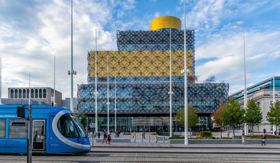 West Midlands’ Tram Fares To Undergo ‘Modest Price Rises’ In The New Year – Here’s How Much You Could Be Paying