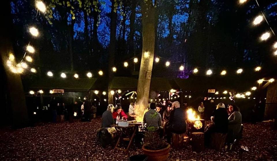 Just 1 Hour From Birmingham, You Can Find This Surprising Pub Hidden Away In These Gorgeous Woods – With Campfires, Tipis And Live Music