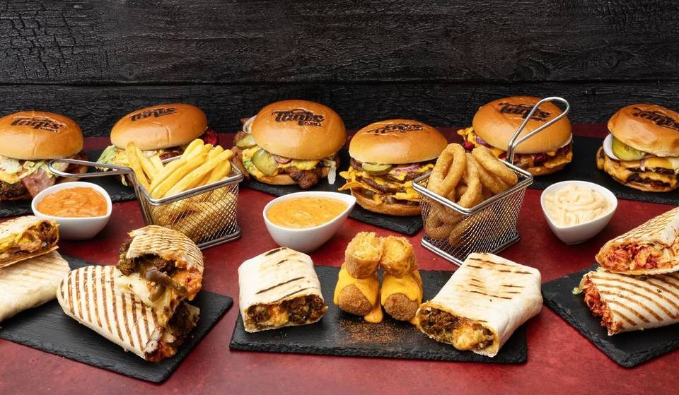 Birmingham’s Halal Hotspot For Chargrilled Meats & Smash Burgers Will Blow Your Mind With Its Bold Flavours – And It Has Now Been Crowned Best Takeaway In The West Midlands