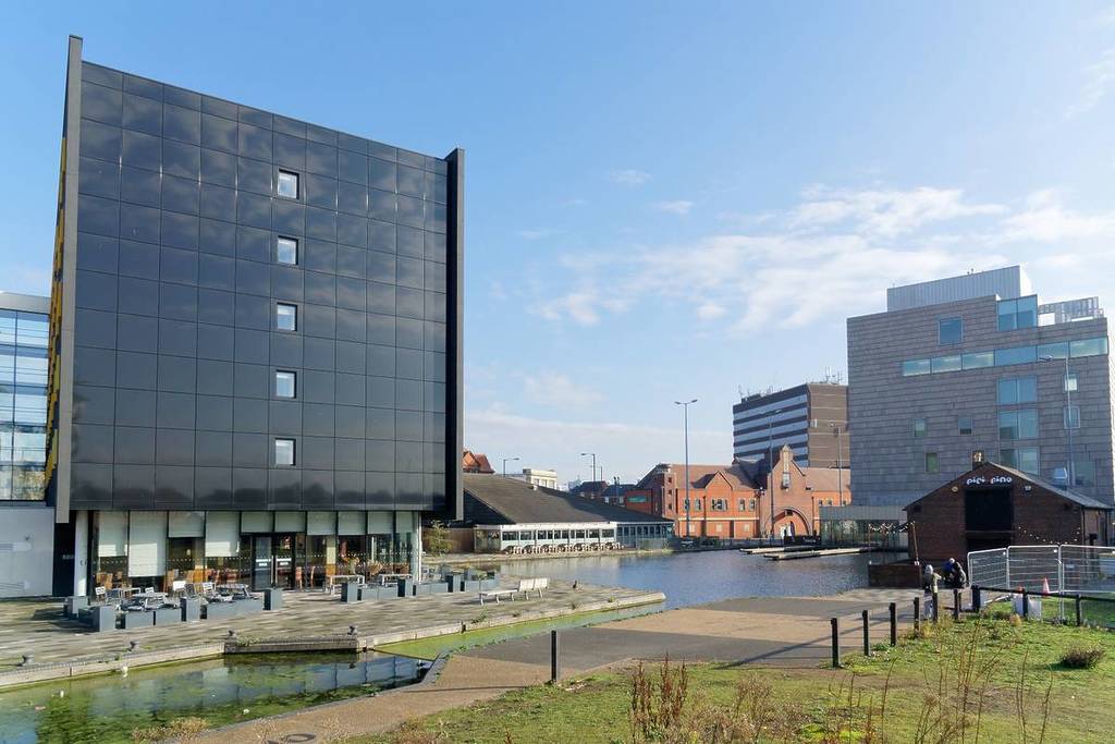 A marina on the shipping canal in the city center, Walsall Canal, Walsall, October 14, UK 2020