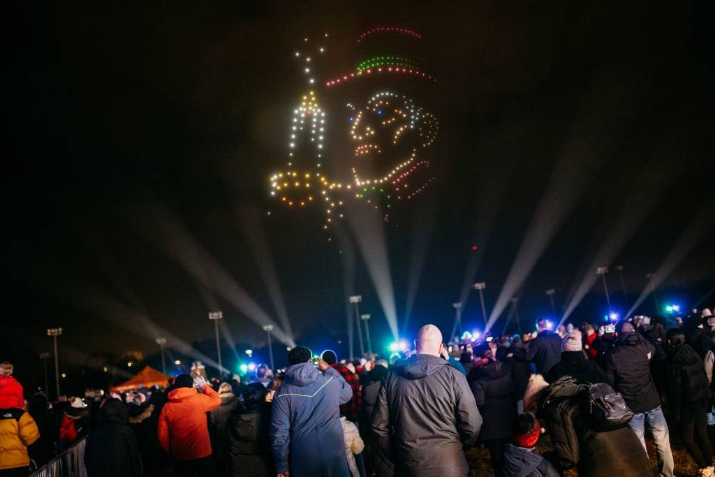 A Christmas Carol Is Coming To Life With Hundreds Of Drones Lighting Up The Night Sky This Holiday Season – And It’s Only A Short Trip From Birmingham 