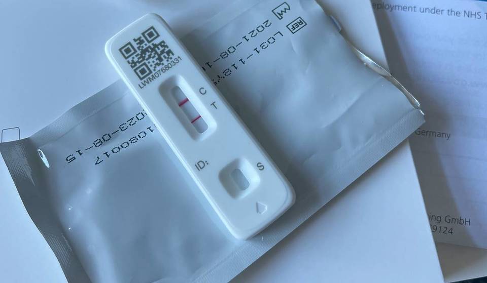 UK Cases Of A New Covid Strain Are Rising – Here’s Everything You Need To Know About The New ‘Stratus’ Variant