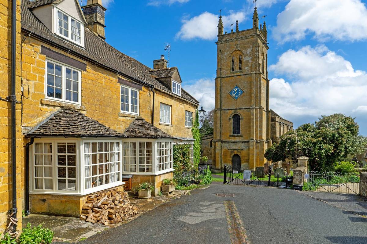 Blockley, Gloucestershire, UK, May 10th, 2021, Parish church of St. Peter and St. Paul in the Cotswold village of Blockley.