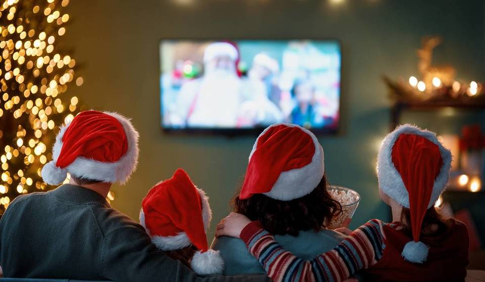This Free Christmas Channel Exclusively Plays Christmas Movies All Day Long &#8211; You Can Watch Never-Ending Festive Flicks On Your TV Or Online