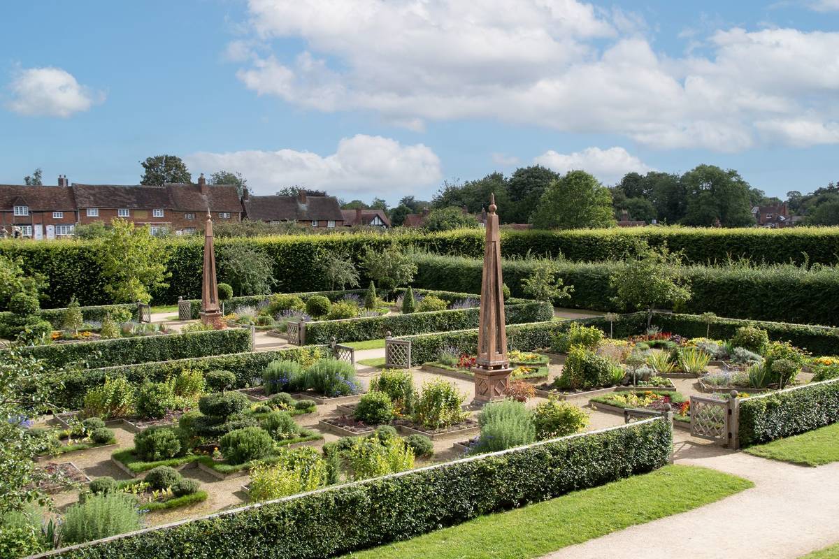 3 Kenilworth castle Elizabethan gardens fully restored on a sunny blue sky day