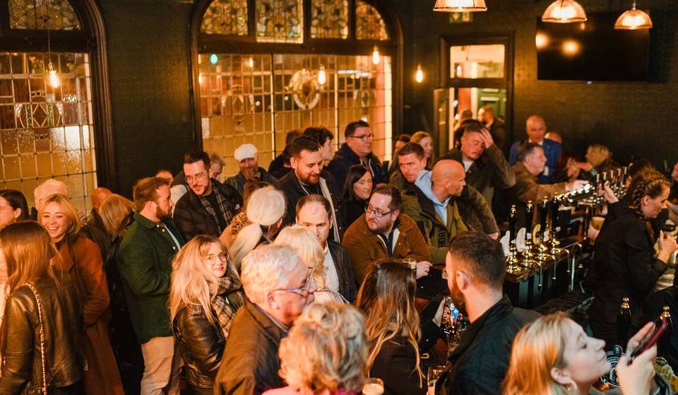 Historic Irish Bar That’s Older Than The Advent Of Electricity Has Reopened In Birmingham &#8211; It’s Already Served UB40, Professor Carl Chinn &#038; West Midlands&#8217; Mayor