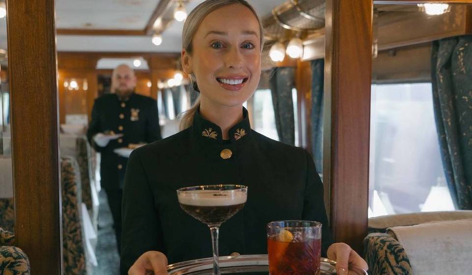Tuck Into A Lavish, 7-Course Christmas Lunch Aboard ‘Britain’s Most Luxurious Train’ Leaving From Birmingham &#8211; With Beautiful Views Of The West Midlands Countryside