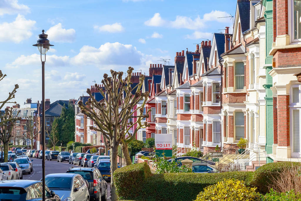 The UK’s Flatsharers Are Getting Older – Fewer Young People Are Leaving Home And More People Are Unable To Afford Their Own Place
