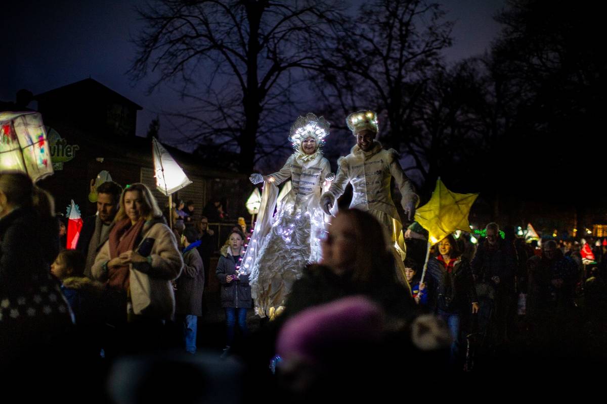 Light Up Fest procession in Cannon Hill Park
