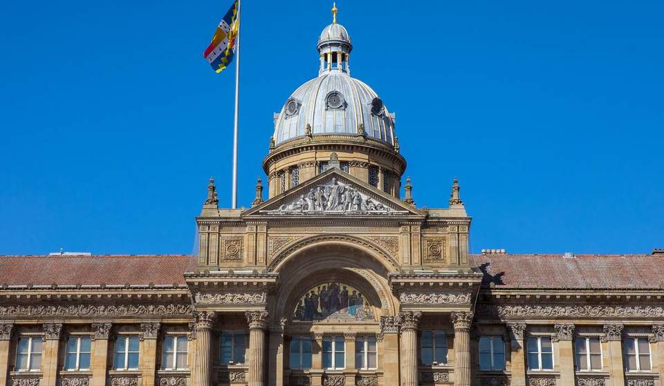 Birmingham drops the ‘bankrupt’ tag as largest council in Europe finally passes £4.4bn budget – with cleaner streets, protected libraries & lower tax hikes