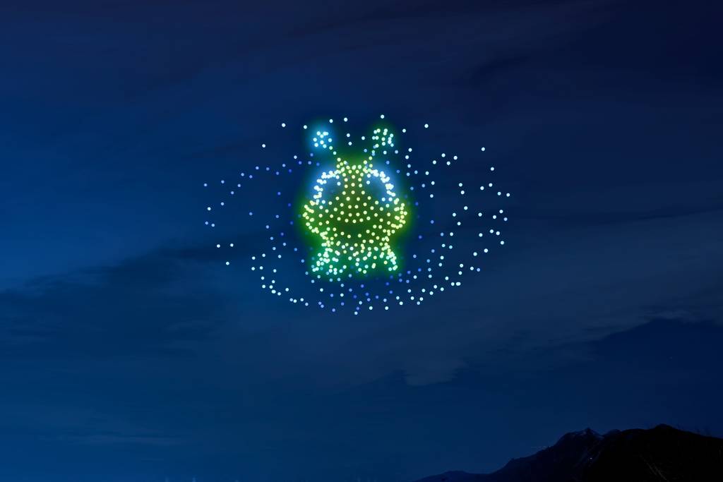 a drone art image of an alien in the sky at DroneArt Show Space Chase