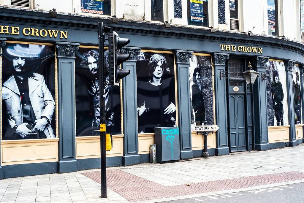 The Crown Pub ( closed ) Station Street, Birmingham, West Midland, England, July 18th 2025 First Pub Black Sabbath Played when they were called Earth

