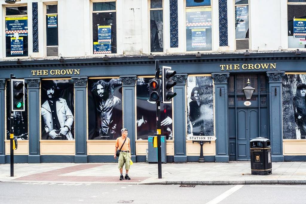 The Crown Pub now closed, Station Street, Birmingham, West Midlands, England, July 18th 2025, The Rock Band Earth first played here in 1968 before changing their name to Black Sabbath
