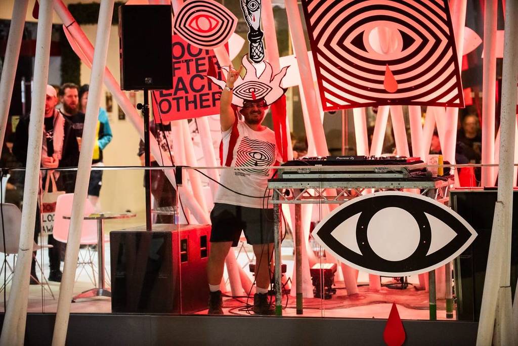 A performer at Supersonic