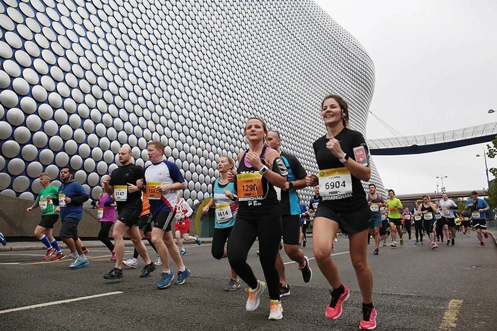 Great Birmingham Run in front of Selfridges Building