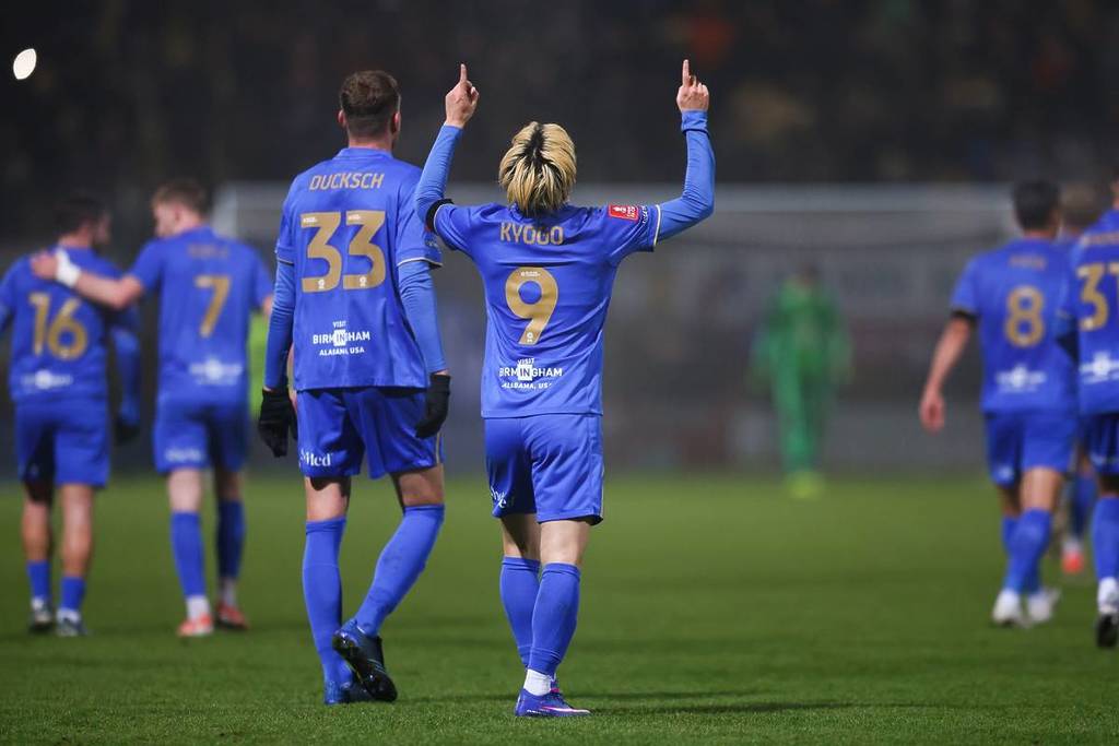 CAMBRIDGE, ENGLAND - JANUARY 10: Kyogo Furuhashi of Birmingham City celebrates after scoring his team's second goal 0-2 during the Emirates FA Cup Third Round match between Cambridge United and Birmingham City on January 10, 2026 in Cambridge, England. (Photo by Sally Rawlins/Getty Images)

