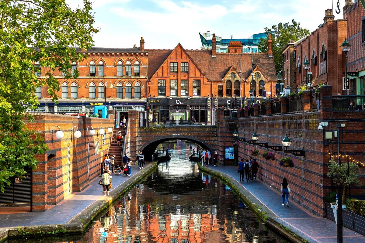 It’s going to be hotter than Ibiza in Birmingham this Bank Holiday weekend — the Met Office forecasts 25°C heat