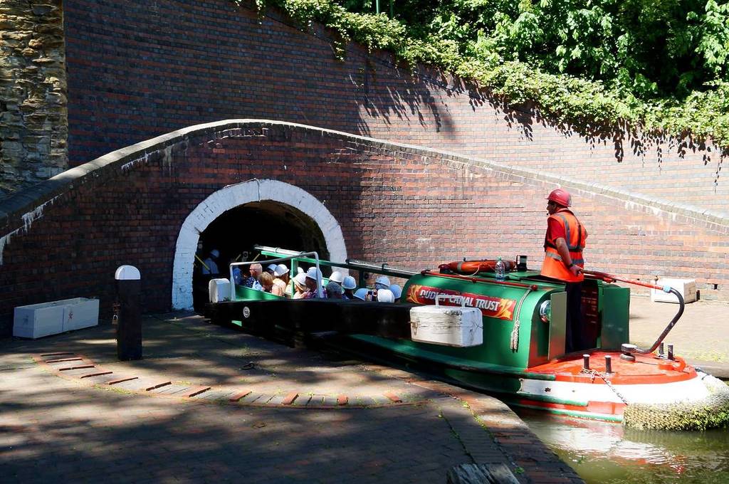 A narrowboat entering a tunnel at Dudley Canal & Caverns