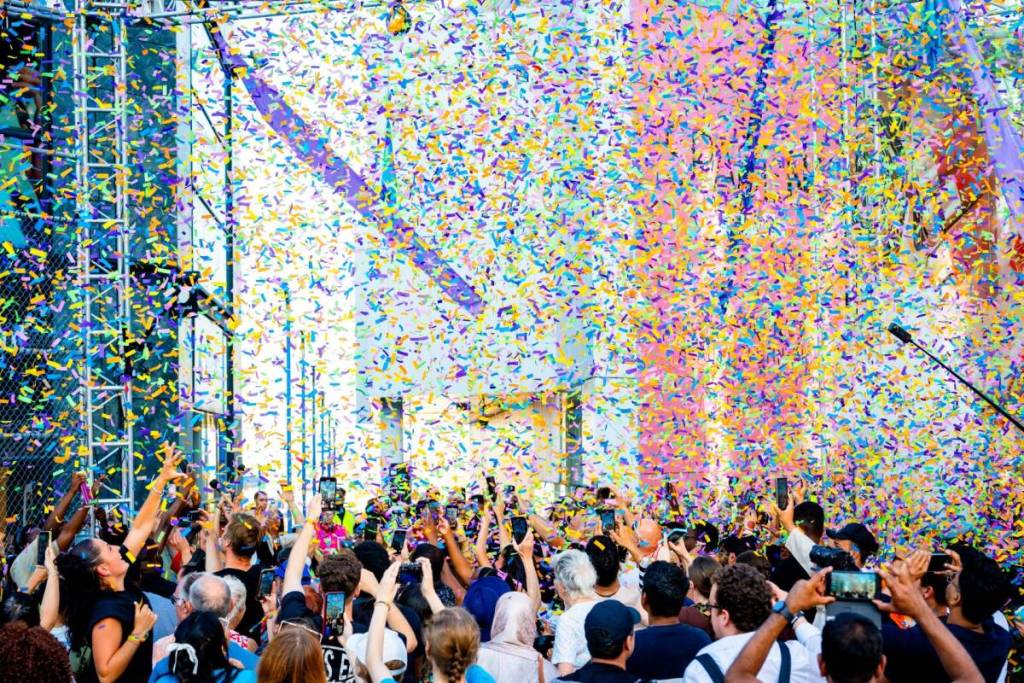 Possê Finale on Rotunda Square at Birmingham Weekender 2025. Photo by Rise Productions.
