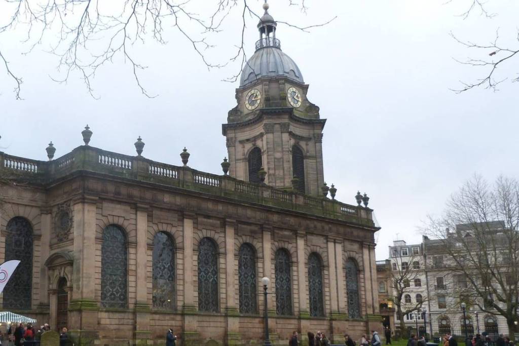 The outside of Birmingham Cathedral