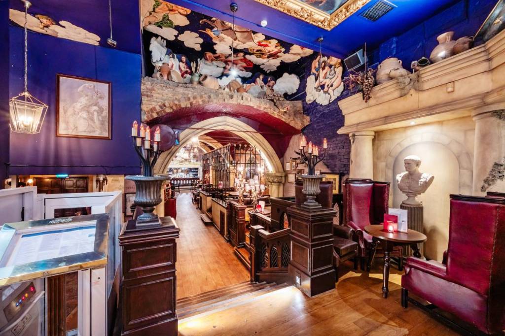 French dining room