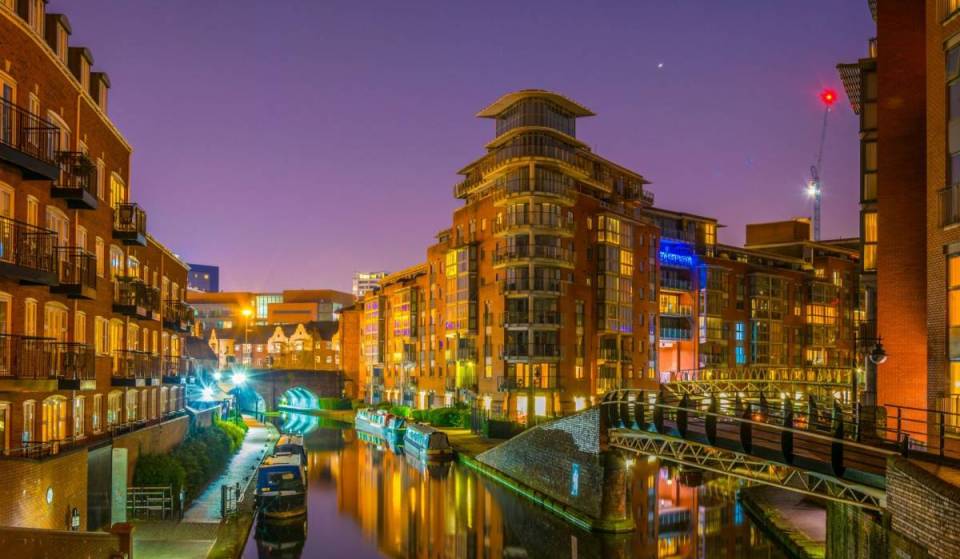 Uncover the “violence, tragedy and unexplained history” of Birmingham’s famous canals on this terrifying £15 Halloween ghost cruise strictly for over-15s