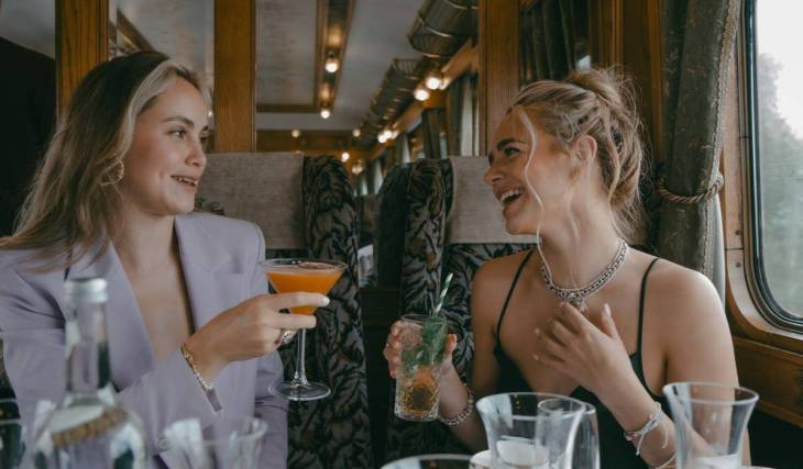 ‘Britain’s most luxurious train’ rolls into Birmingham for a spectacular 7-course Christmas feast – with majestic rural views of the West Midlands