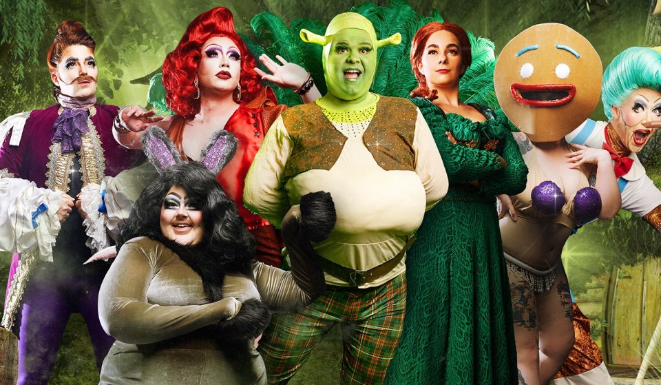 See Shrek In All His Shrekxy Glory At Parody Show Shreklesque This Week