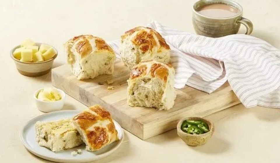 Coles Has Dropped Jalapeño And Cheese Flavoured Hot Cross Buns For Easter
