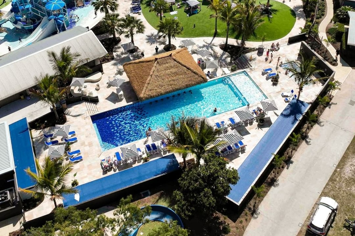 Sandstone Point Holiday Resort Has A New Swim Up Pool Bar