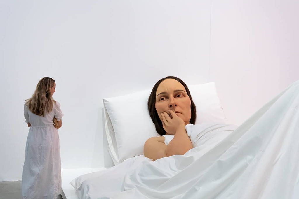 wonderstruck ron mueck in bed qagoma
