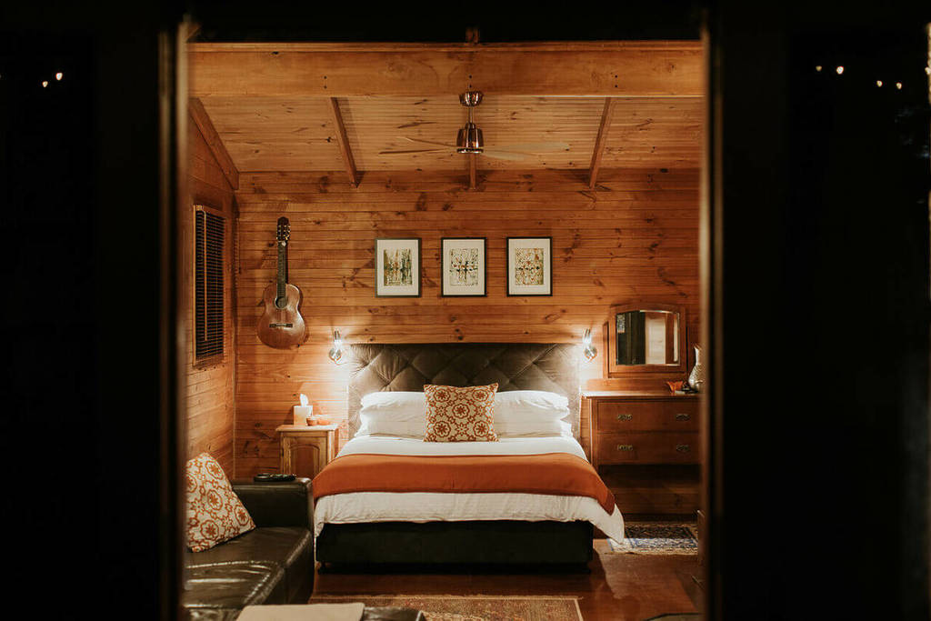 couples cabin the bower