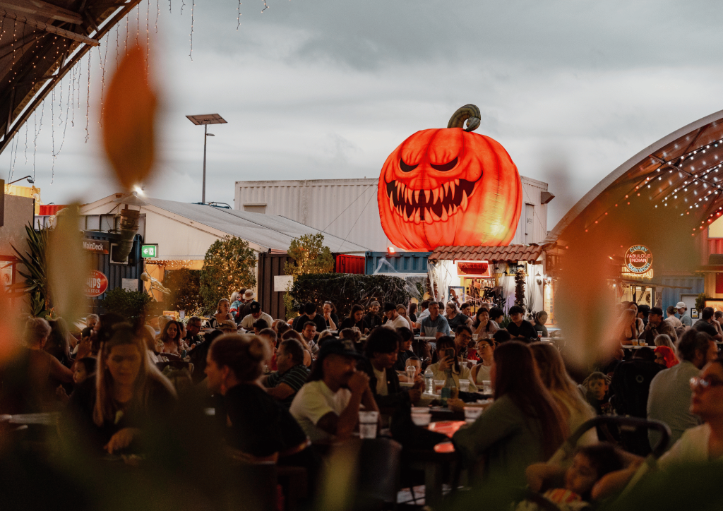 eat street northshore trick or treat