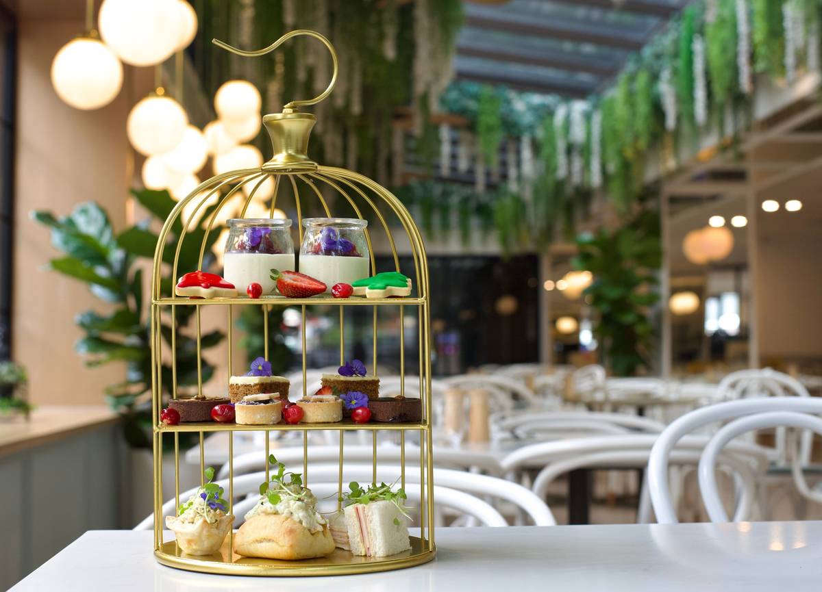 the goldfinch christmas day lunch