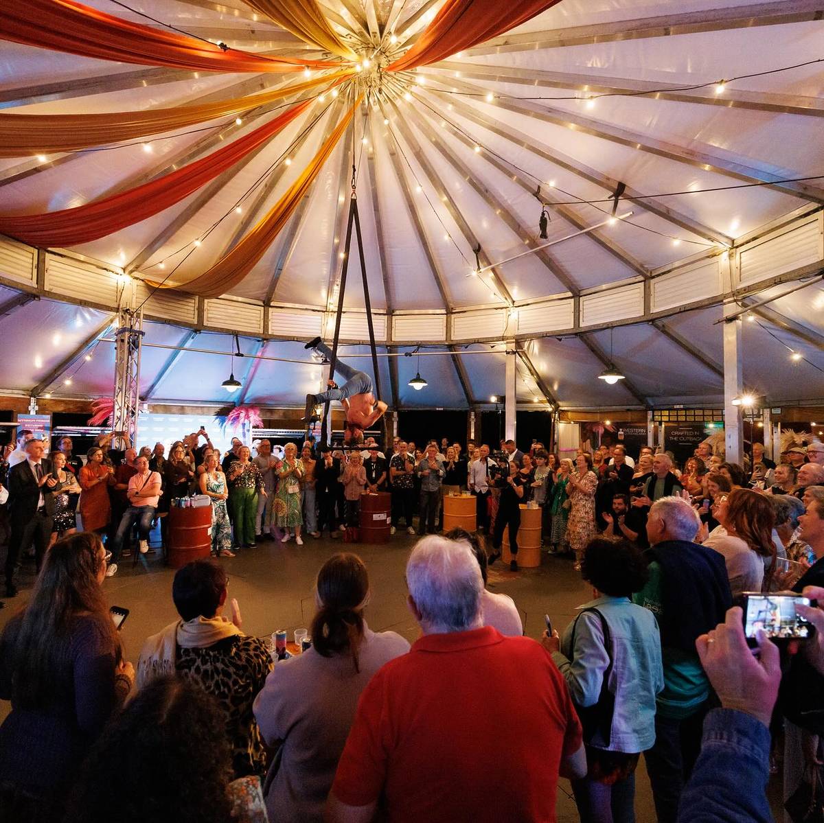 wynnum fringe spiegeltent
