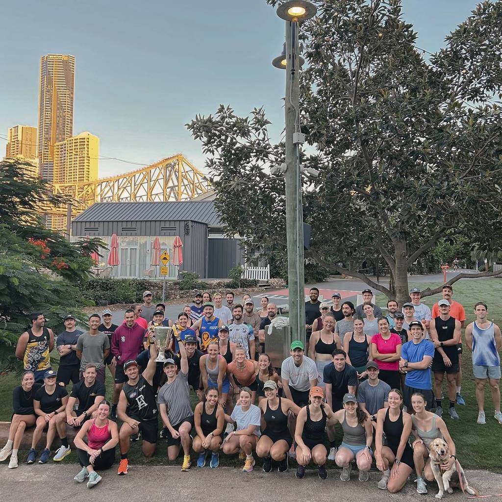 Sparrows Run Co run club