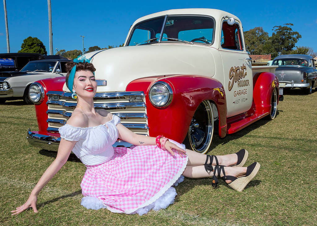 sim lovett pin up greazefest 2025